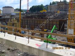 Neue Geschäftsbrücke