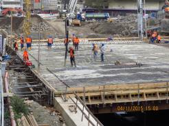 Neue Geschäftsbrücke