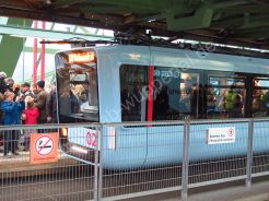 Startschuss f&uuml;r die neue Schwebebahn