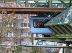Startschuss f&uuml;r die neue Schwebebahn
